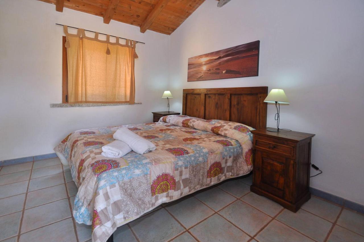 Mare Di Ginepri Apartment Бадези Екстериор снимка